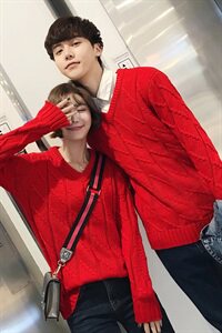 秋冬装情侣毛衣纯色V领毛线衣qlz男女毛衣 大红色816B-MY35图片