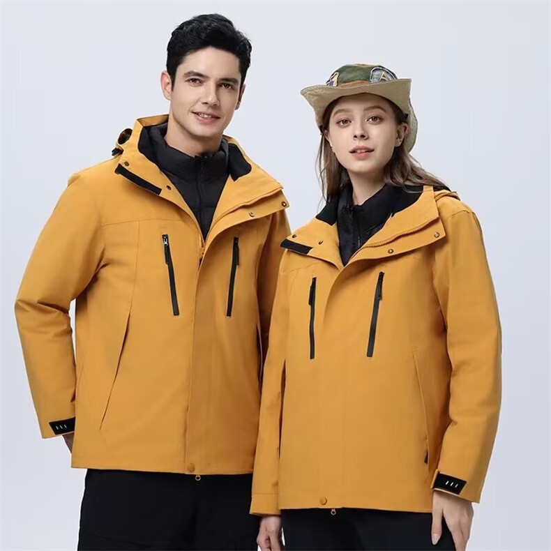 高端品质三合一情侣冲锋衣男女户外登山服山系可脱卸内胆防风外套图片