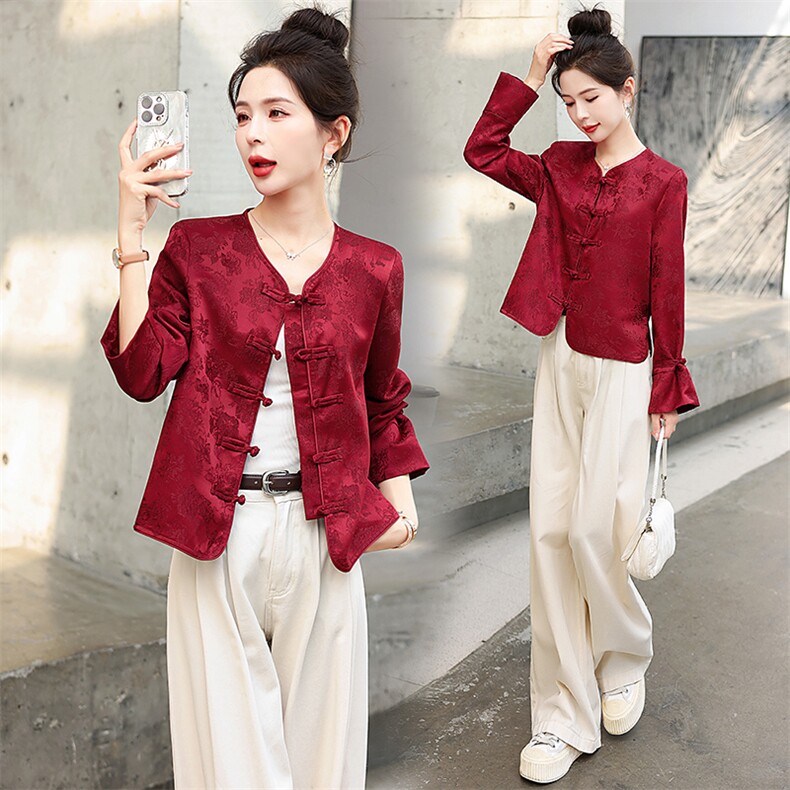 新中式国风唐装上衣女2025春装新款气质复古红色盘扣缎面提花外套，女装短外套，润尚靓点