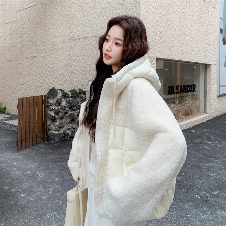 白色羊羔毛拼接羽绒服女2025冬季新款小个子减龄保暖90白鸭绒外套图片