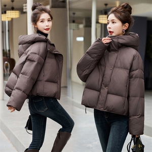短款羽绒服女2024年冬季新款连帽宽松短款羽绒服女外套图片