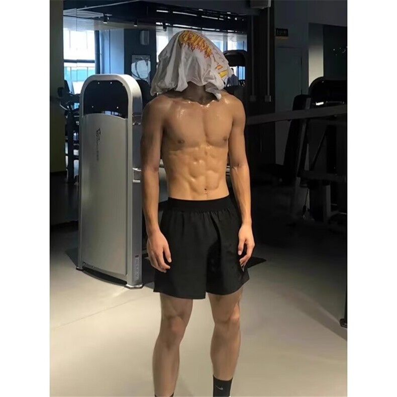 黑色运动速干短裤男款夏季冰丝跑步健身裤子美式篮球不过膝四分裤，男装牛仔裤，星座506A