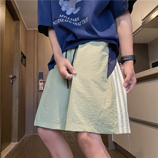 绿色