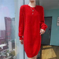 2025秋冬百搭时尚简约圆领长袖长款针织衫，女装针织衫/毛衣，冬贝尔貂绒