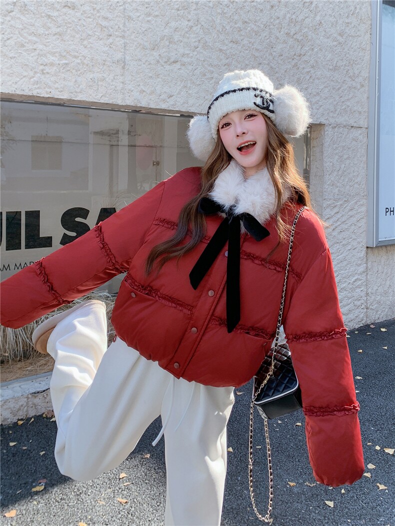 现货新款圣诞双旦新年主推款配环保毛领木耳边羽绒服,女装羽绒服,乐吉娜