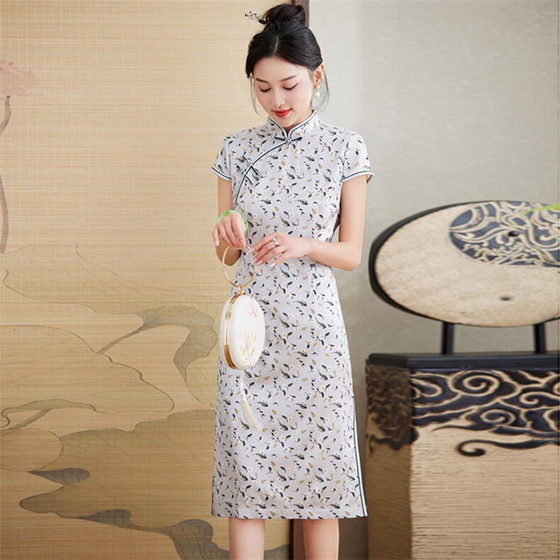 2024夏季新款高奢时尚盘扣中长款专柜品质真丝旗袍日常连衣裙，女装汉服/婚纱/旗袍/礼服，媚琳依坊