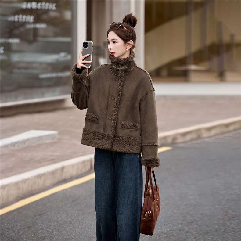 2025冬季加厚皮毛一体立领外套,女装棉衣/棉服,维一诺（1D095）
