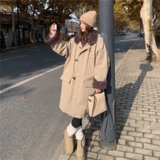 卡其色工装连帽圈圈毛拼接羽绒服女2025年冬季新款90绒长款派克服，女装羽绒服，2C159