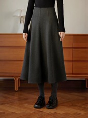 2025年秋季中长款百搭时尚百搭通勤简约休闲A字复古鱼尾裙，女装半身裙，湘姗