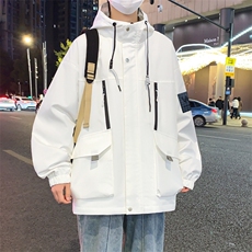 白色