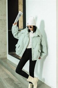 90白鸭绒面包服，三色三码图片