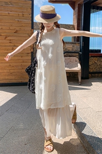 假两件荷叶边拼接无袖背心连衣裙女夏2025新款白色超好看独特长裙图片