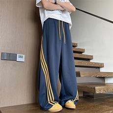 藏青色
