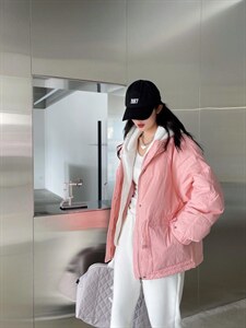 现货主推款羽绒服，假2件图片