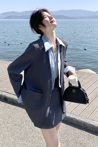 韩系高级感灰色假两件西装外套女2025春季新款气质百搭半身裙套装图片