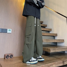 军绿色