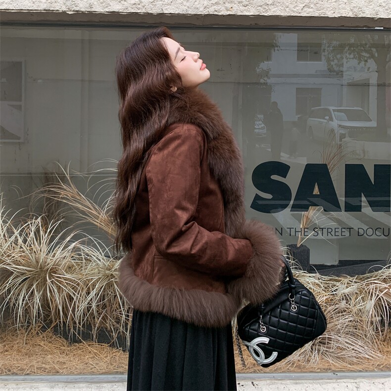 新款现货2B162-P485-K725鹿皮绒真狐狸毛90白鸭绒派克服，女装派克服，网红馆