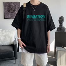 黑色