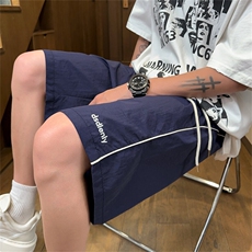 藏青色