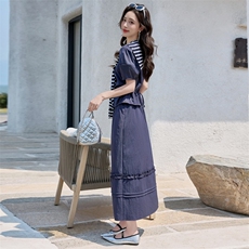 白色气质女神范高级感泡泡袖上衣女夏季新款时尚洋气半身裙两件套，女装套装/套裙，江南女神