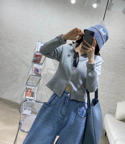 2??0??2??1??春款全面煥新??，女装，AMG