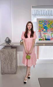 娃娃领连衣裙图片