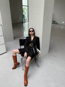 早春新品高级复古可拆卸领西装外套，女装西装，AUDREY WANG