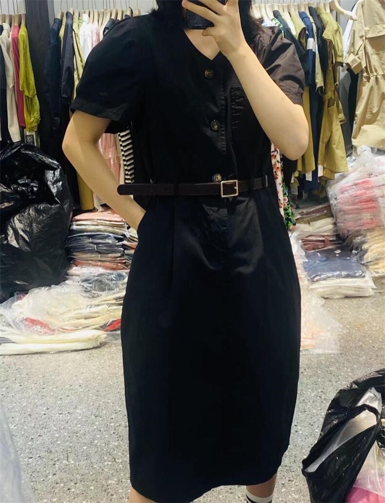 女神款V领气质配腰带连衣裙,女装连衣裙,L·H·X