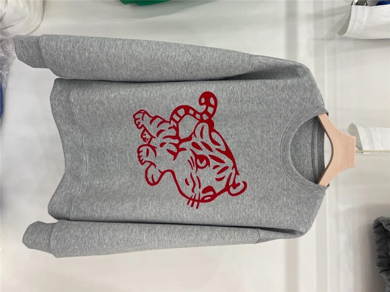 现货小老虎卫衣，女装卫衣/绒衫，魅力布梵