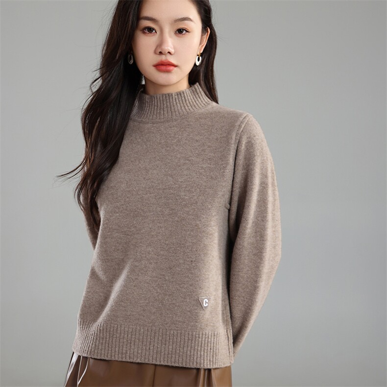 时尚女士秋款刺绣纯色半高领羊毛针织衫，女装针织衫/毛衣，奢优羊绒