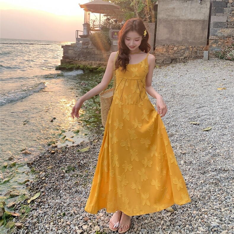法式姜黄色蝴蝶印花吊带连衣裙女夏2025新款独特漂亮甜美显瘦长裙,女装连衣裙,浙宝193A