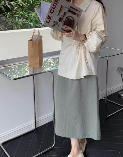 小设计感衬衣 搭配半裙别具一格的美，女装半身裙，SPARKS OF FIRE