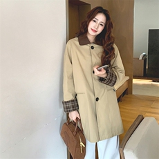 秋新款宽松咖色格纹拼接短款风衣外套，女装风衣，浙宝233