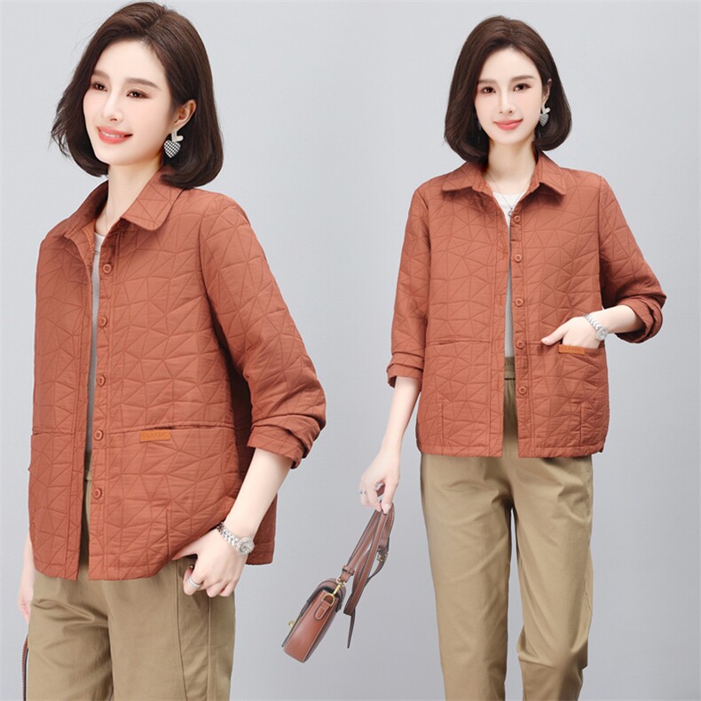 休闲短款外套女2023年春秋新款时尚气质中年妈妈大码宽松夹克上衣，女装中老年女装，璐依舞