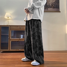 深灰色