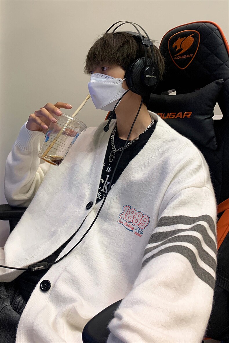 港风秋款字母印花开衫V领四条杠毛衣M351P65控88,男装针织衫/毛衣,电商A247