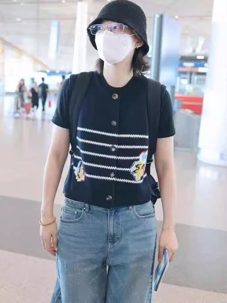 2025舒适百搭简约秋冬新款保暖软糯圆领短袖条纹针织衫,女装羊毛衫,莺澜羊绒