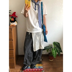 白色