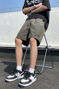美式休闲户外运动速干短裤男士潮流百搭四分裤帅气沙滩裤网眼里布图片