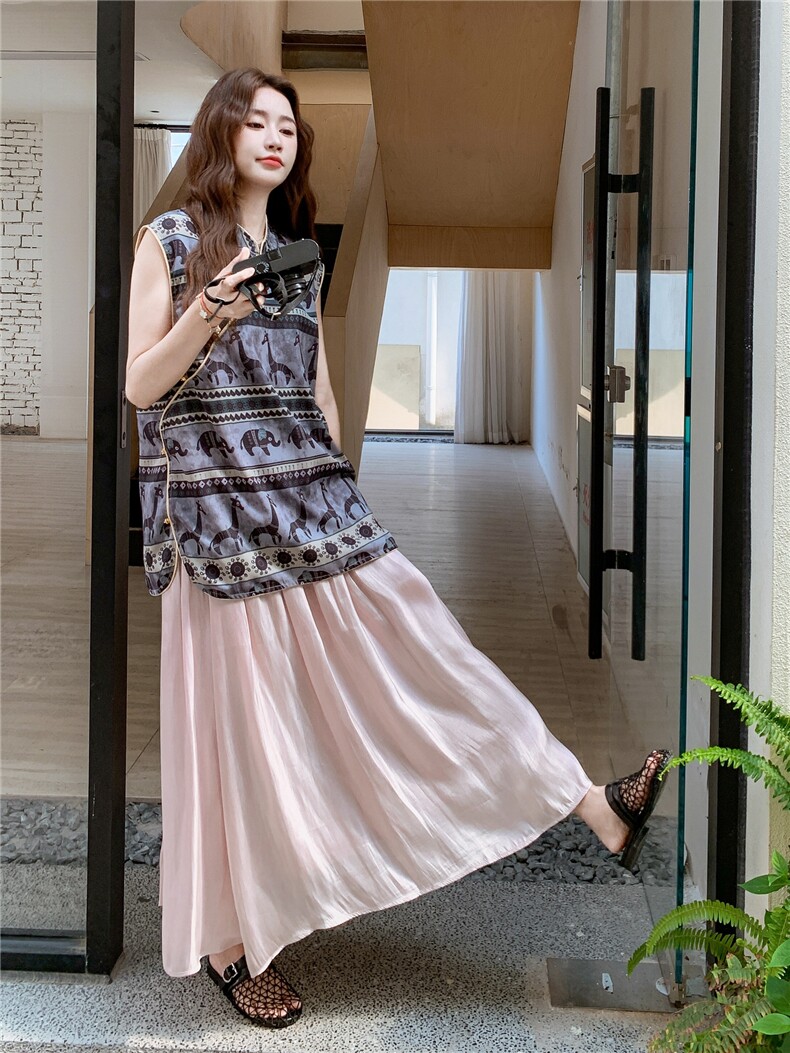 法式复古民族风印花背心套装女2025夏季新款时尚休闲半身裙两件套,女装套装/套裙,秋水欣儿