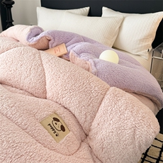 新款卡通贴标羊羔绒保暖冬被被芯，被套/被芯，一起卖家纺