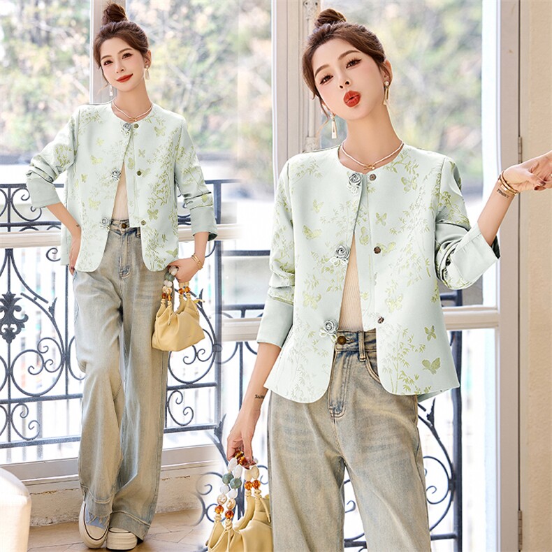 2025年开春季新款蓝色印花高端春秋小个子新中式国风短款小外套女，女装短外套，橙子家