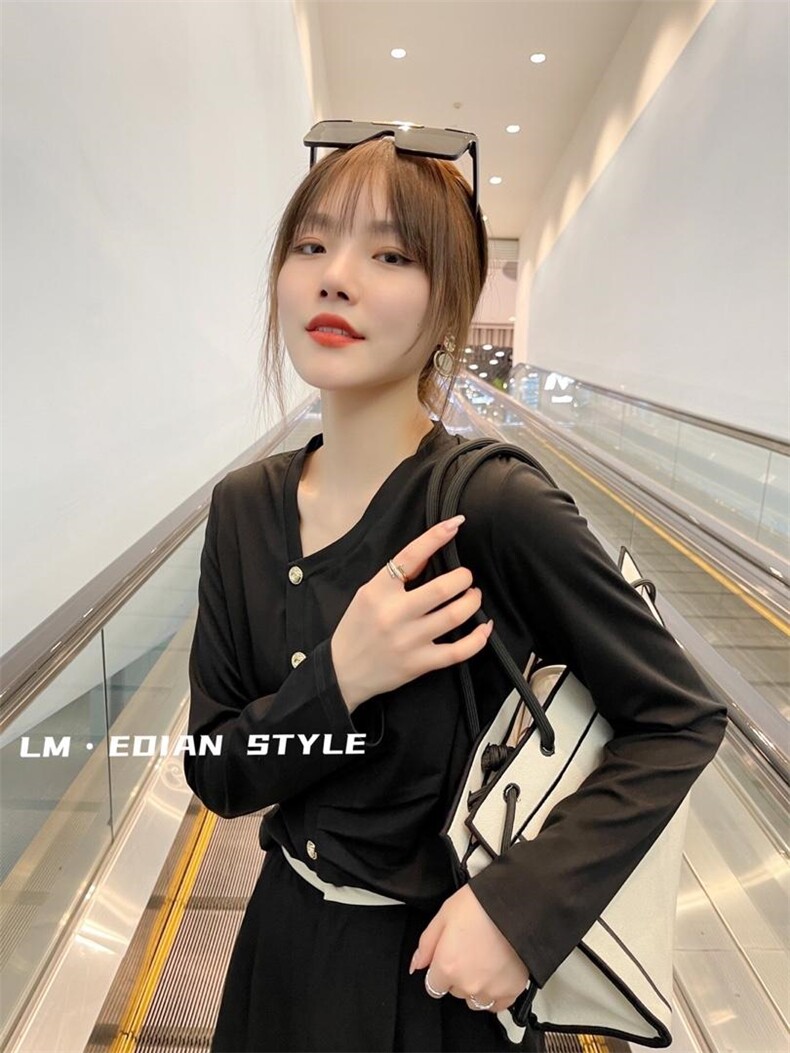 高品质金属扣打皱T，其它，浪漫E点