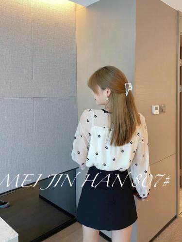 美巾涵秋季衬衫雪纺绣花上衣，女装衬衫，美巾涵