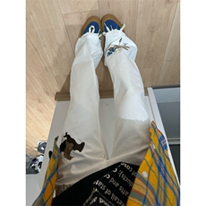 白色