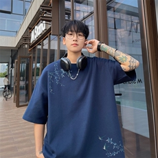 藏青色