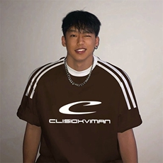 咖啡色
