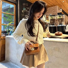 2025年秋季时尚百搭通勤简约休闲扭花圆领，女装针织衫/毛衣，珍珑羊绒