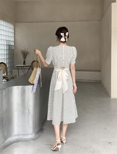 [现货]夏季新款气质波点连衣裙，两色、三个尺码图片