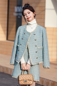 2023年秋冬季小香风法式套装女小众设计感时尚潮流流苏两件套裙图片